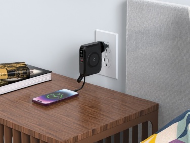 Logotrade Firmengeschenke das Foto: Urban Vitamin Oxnard 5-in-1 65W Universal-Ladegerät