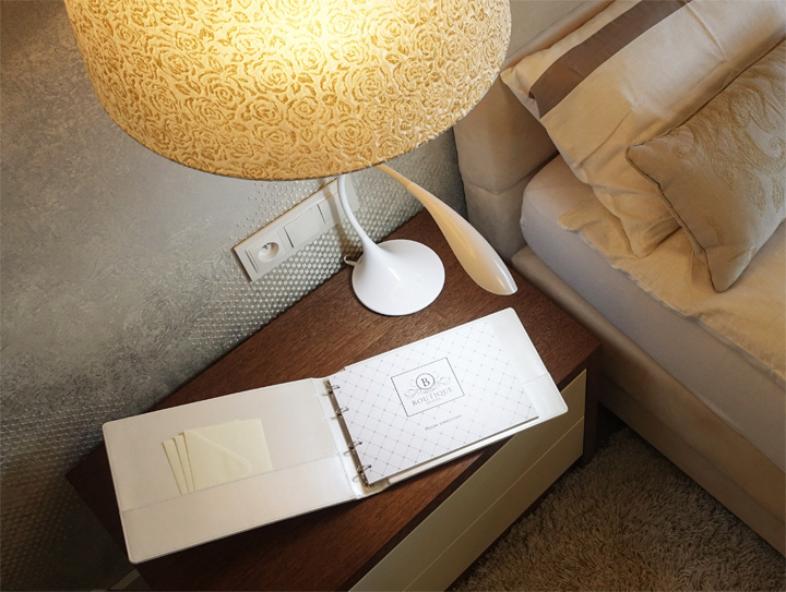 Logotrade werbemittel das Foto: Hotelmappe 1016119