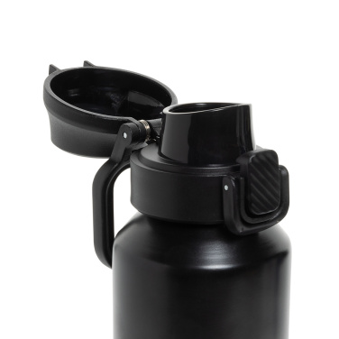 Logotrade Werbeartikel das Foto: Via RCS Re-Steel Sportflasche mit Verschluss, 600ml