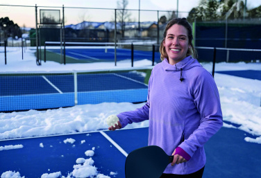 Logotrade Firmengeschenke das Foto: Pickleball-Ballspiel