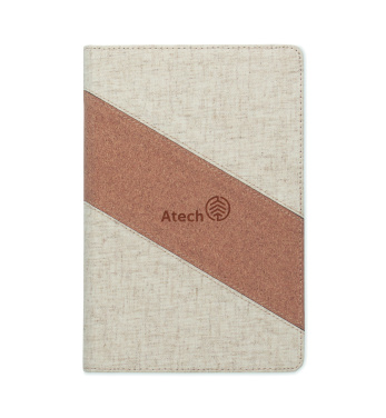 Logotrade Geschäftsgeschenke das Foto: A5-Notizbuch mit 15W-Ladegerät