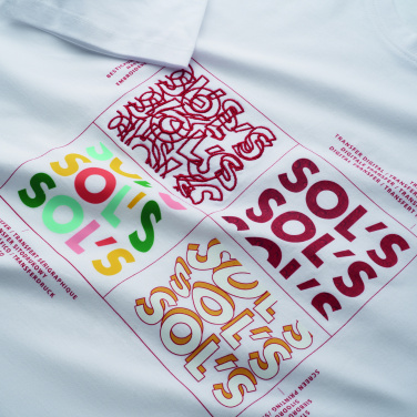 Logotrade Firmengeschenke das Foto: Das SOL'S-T-Shirt-Musterpaket.