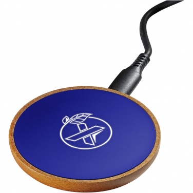 Logotrade business gifts photo of: SCX.design W13 10W wooden wireless charging station