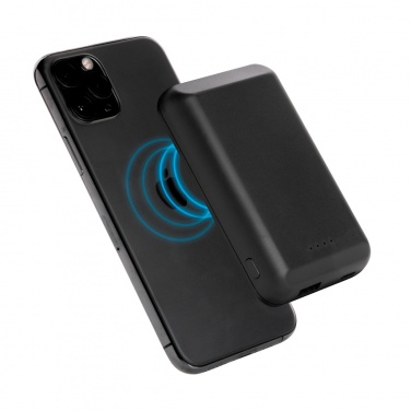 Logotrade promotional product image of: Magnetic 5.000 mAh 5W wireless powerbank