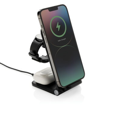 Logo trade promotional merchandise picture of: Powerpal 3 in 1 RCS recycled plastic 15W charger