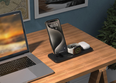 Logo trade advertising products image of: Urban Vitamin Torrance 3 in 1 magnetic 15W charger