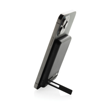 Logo trade promotional items image of: Zen RCS rplastic 5000 mah 5W magnetic bamboo powerbank