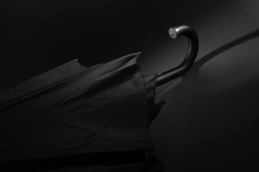 Logotrade promotional giveaway image of: Swiss Peak Vero Aware™ RPET 25” umbrella w luxe handle