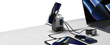 Logotrade business gifts photo of: Urban Vitamin Sacramento 105W GAN charger+retractable cables