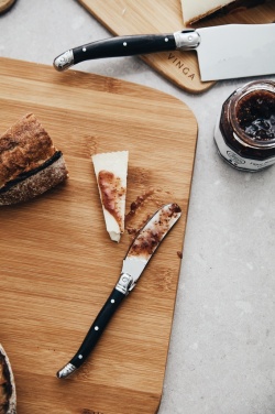 Logo trade reklaamtoote pilt: VINGA Gigaro juustunoad