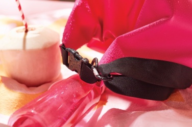 Logo trade meene pilt: VINGA Lean tritaanist veepudel