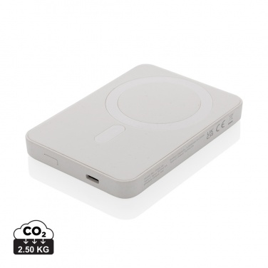 Logotrade ärikingi foto: Magnetix RCS taaskasutatud plastist 5000 mah magnetjõupank