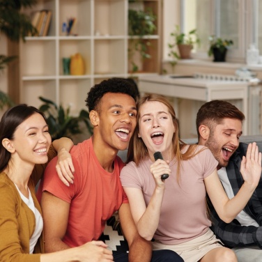 Logotrade ärikingi foto: Singvibe RCS taaskasutatud plastikust karaokekomplekt topeltmikrofoniga