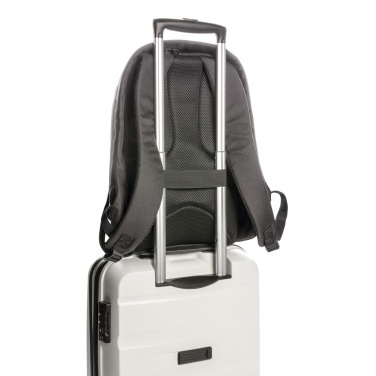 Logotrade reklaamkingituse foto: Swiss Peak AWARE™ vargusvastane 15,6-tolline sülearvuti seljakott