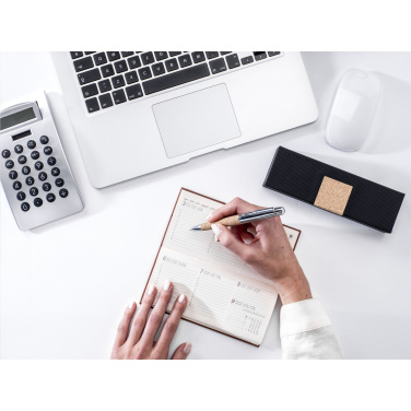 Logotrade ärikingitused pilt: Korgist pastapliiats kroomitud detailidega