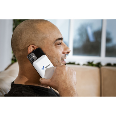 Logo trade reklaamtooted foto: Force Magnetic RCS taaskasutatud juhtmevaba akupank 5000