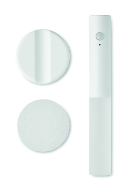 Logo trade reklaamkingid foto: SENLUZ laetav sensorvalgusti