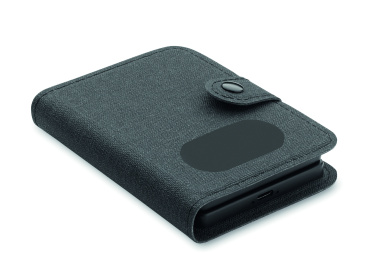 Logotrade ärikingi foto: 4 in 1 kaabli pistikute komplekt 15W