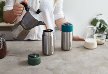 Logotrade reklaamkingituse foto: Black+Blumi lekkekindel reisitass roostevabast terasest