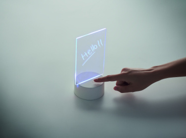 Logotrade reklaamkingid pilt: Valgustatud LED-märkmetahvel