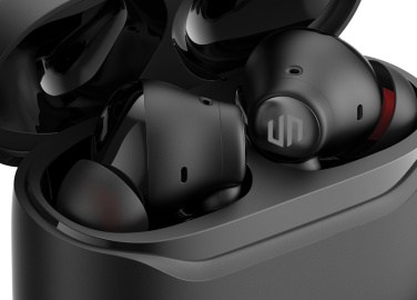 Logotrade firmakingituse foto: Urban Vitamin Ventura RCS hübriidsed ANC ja ENC kõrvaklapid