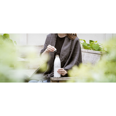 Logo trade mainoslahjat ja liikelahjat kuva: Topflask Premium RCS kierrätetystä teräksestä valmistettu juomapullo