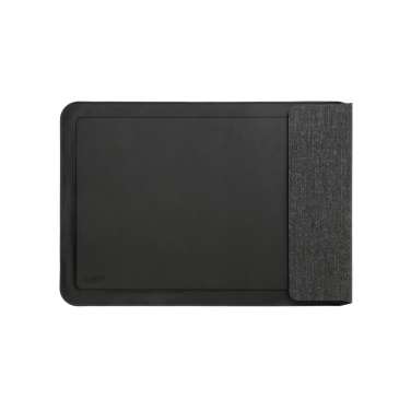 Logotrade mainoslahja ja liikelahja kuva: Swiss Peak 15W kannettavan tietokoneen suojus 14-15.6”