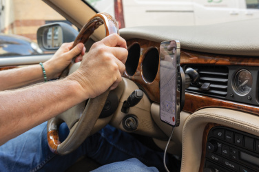 Logo trade liikelahjat mainoslahjat kuva: PowerCruze RCS, 15 W magneettinen auton latausteline