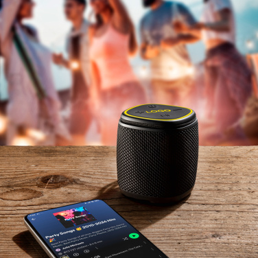 Logotrade reklaminiai produktai nuotrauka: Bluetooth garsiakalbis HERMON Schwarzwolf