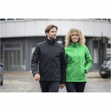 Logotrade korporatīvās dāvanas foto: Maxson vīriešu softshell jaka