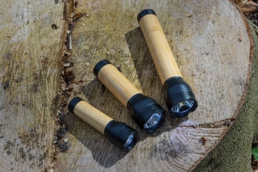 Logotrade ziemassvētku dāvanas foto: Lucid 3W RCS sertificēts pārstrādātas plastmasas un bambusa kabatas lukturītis