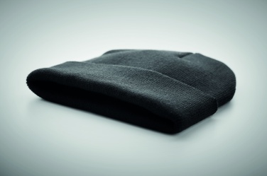 Logotrade dāvanas foto: Beanie no RPET ar aproci
