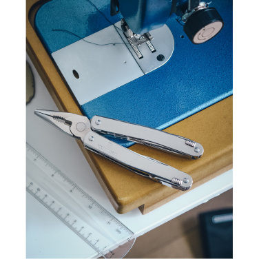 Logotrade logo dāvanas foto: SwissTool Spirit X - 25 instrumenti Victorinox