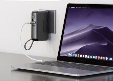 Logotrade Ideja dāvanas foto: Urban Vitamin Eureka hibrīds GANcharger 10000mah powerbank65W
