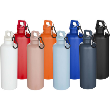 Logotrade ziemassvētku dāvanas foto: Oregon 750 ml vienkrāsaina RCS pārstrādātas plastmasas ūdens pudele ar karabīni