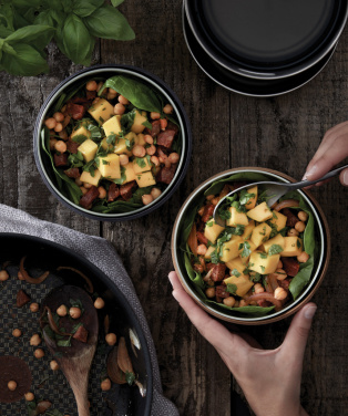 Лого трейд pекламные cувениры фото: Стеклянная миска для обеда Black+Blum 750 мл