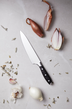 Logotrade kampanjprodukter bild: VINGA Kaiser kockkniv