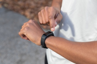 Logotrade profilprodukter bild: Sense Fit m. pulsmätare RCS återvunnen TPU