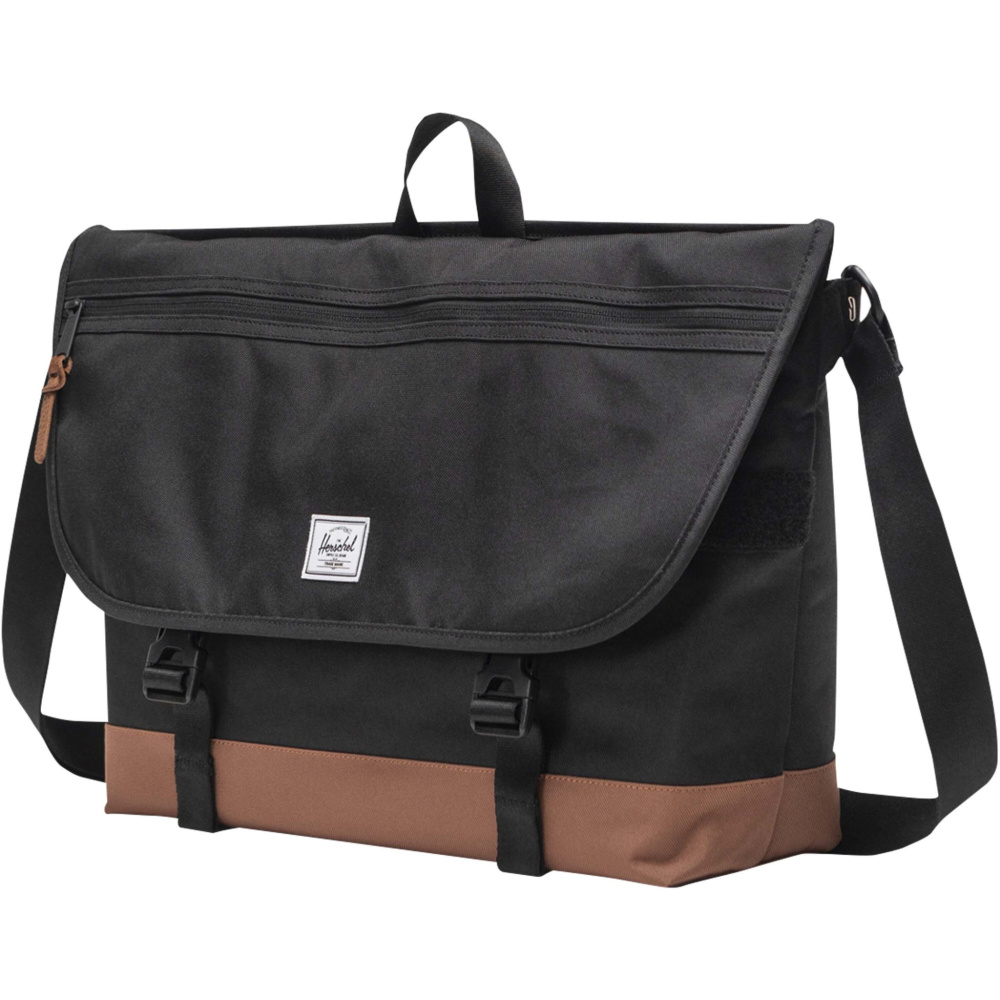Logotrade kampanjprodukter bild: Herschel Cove messenger av återvunnet material 22,5L