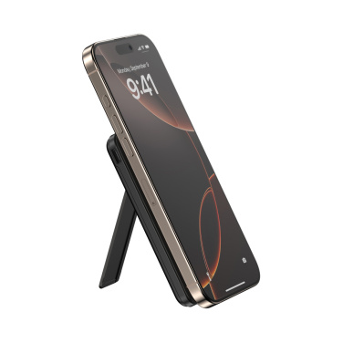 Logotrade reklamprodukter bild: Urban Vitamin Redwood 5in1 5000mah 20WPD magnetisk powerbank