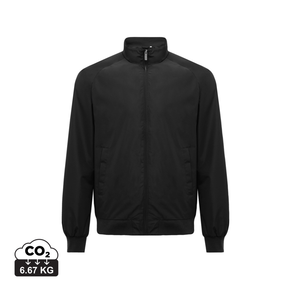 Logotrade reklamprodukter bild: IQONQ Odin jacka i återvunnen polyester - urban stil